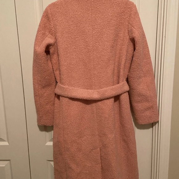 Amazon Essentials Women's Pink Teddy Jacket - Picture 2 of 7